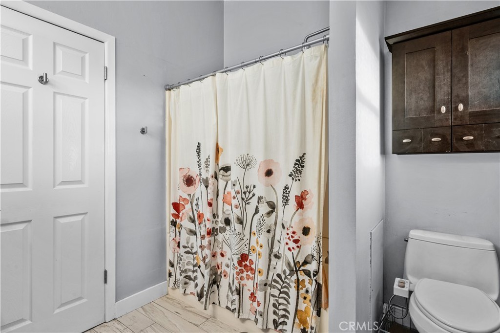 1418 E Florida Street 1 Property Photo 22