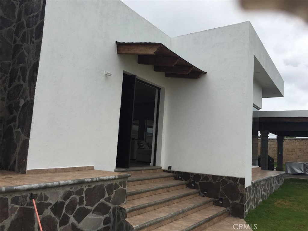 37 Ninguno Property Photo 1