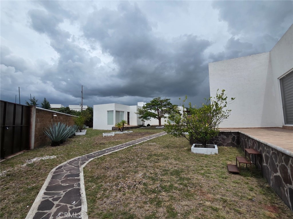 37 Ninguno Property Photo 19