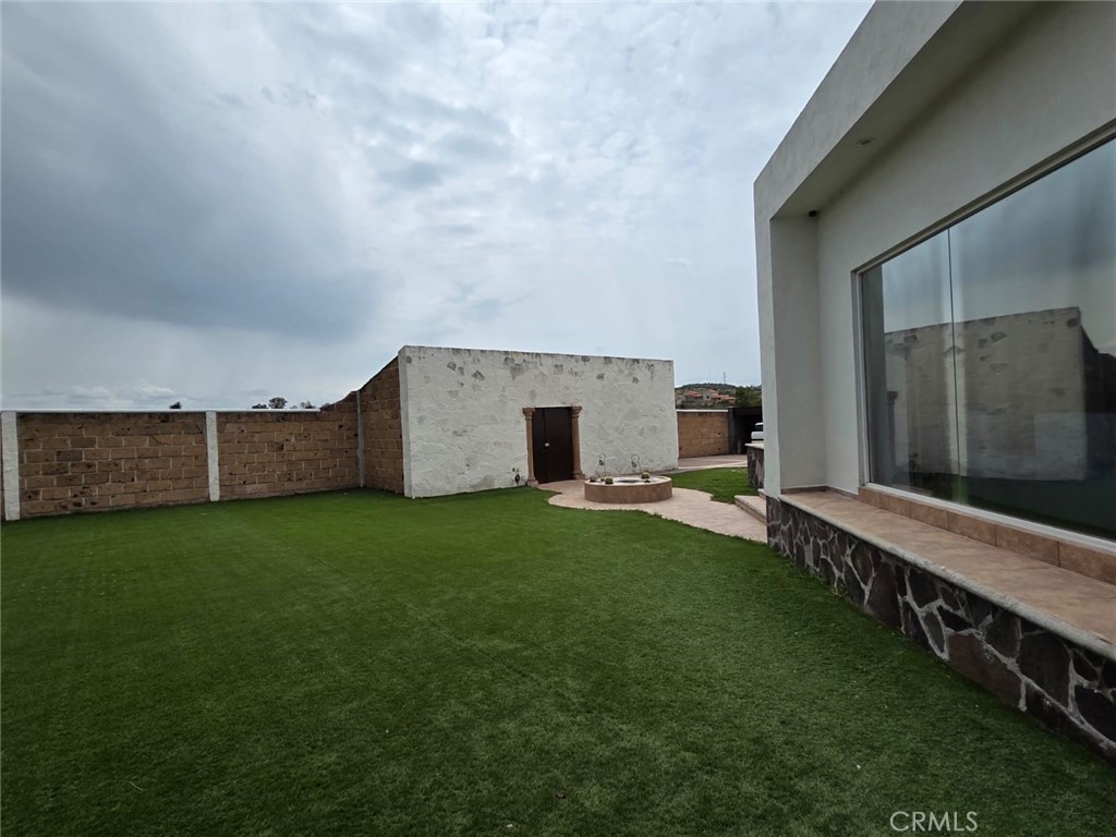 37 Ninguno Property Photo 23