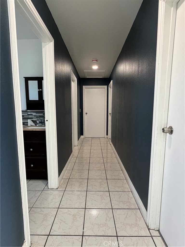 2529 Senta Property Photo 5