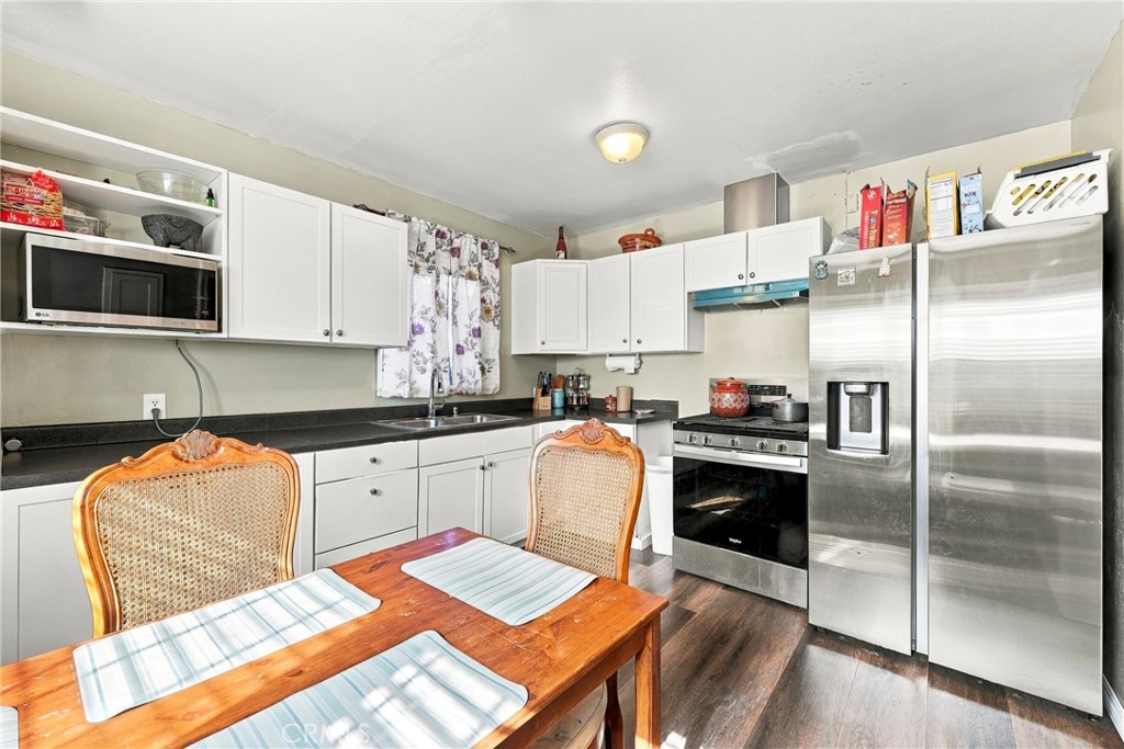 1692 Crestview Property Photo 12