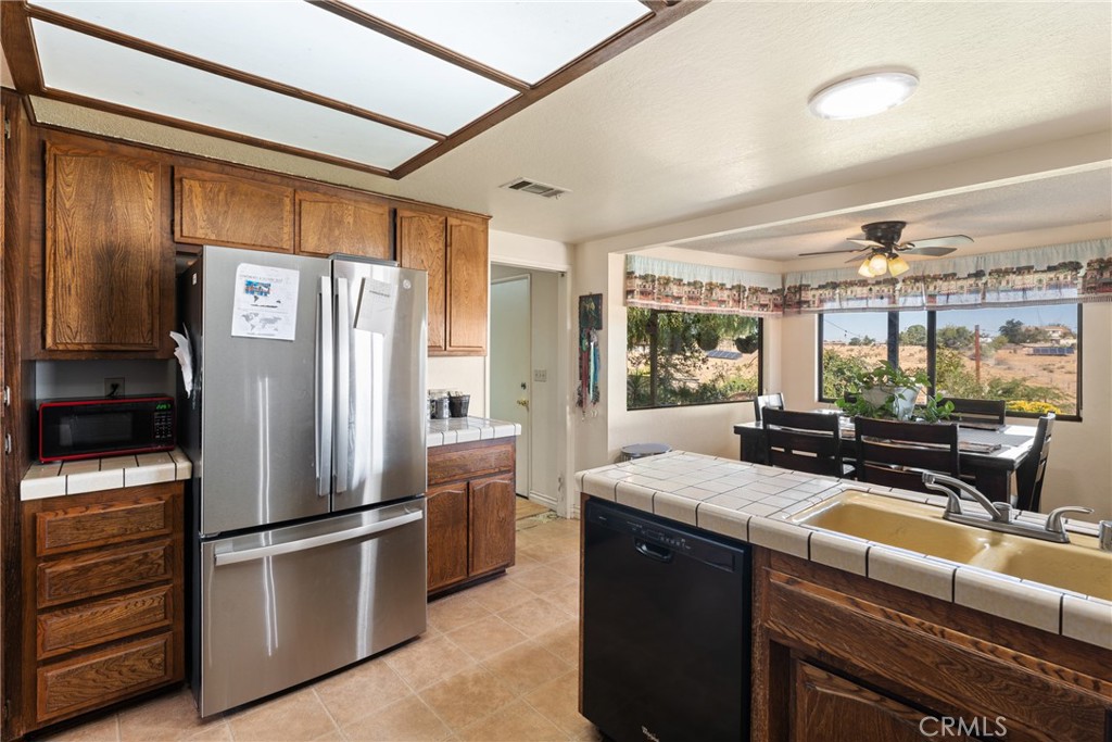 18572 Atlantic Property Photo 15