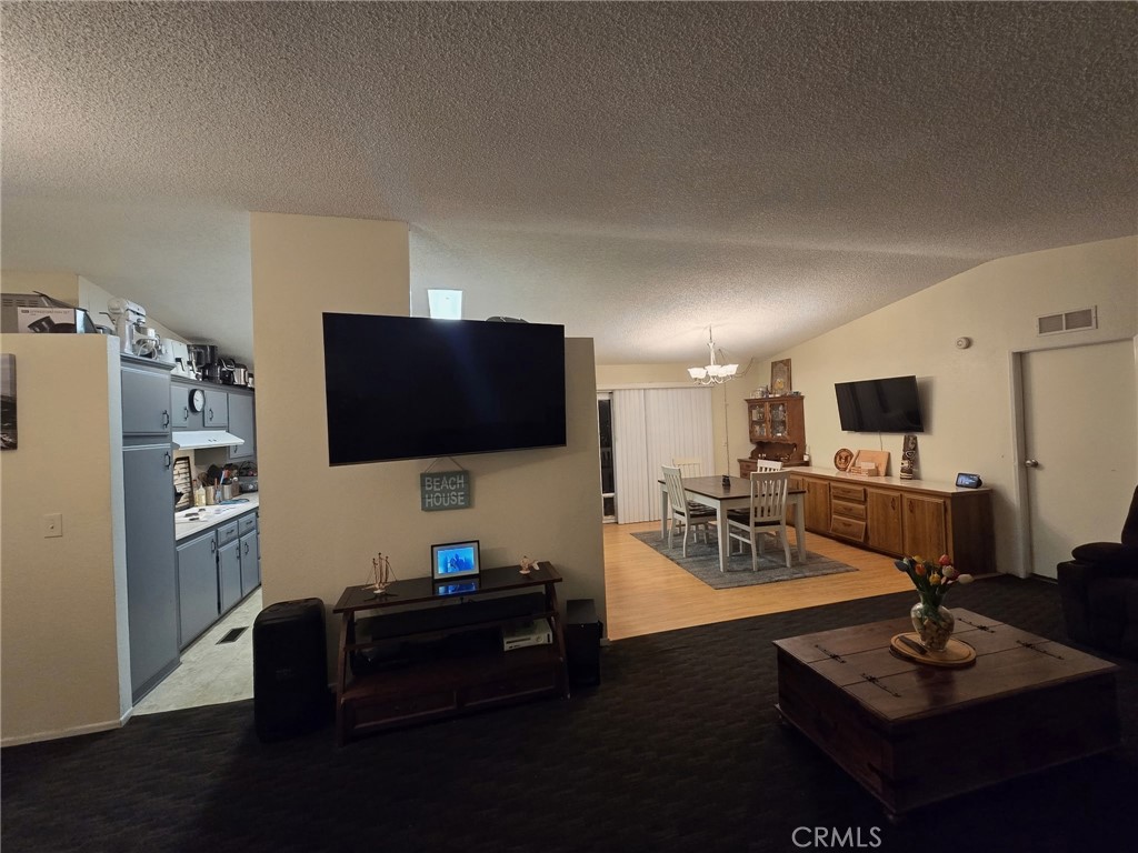 3435 Greenacre Property Photo 15