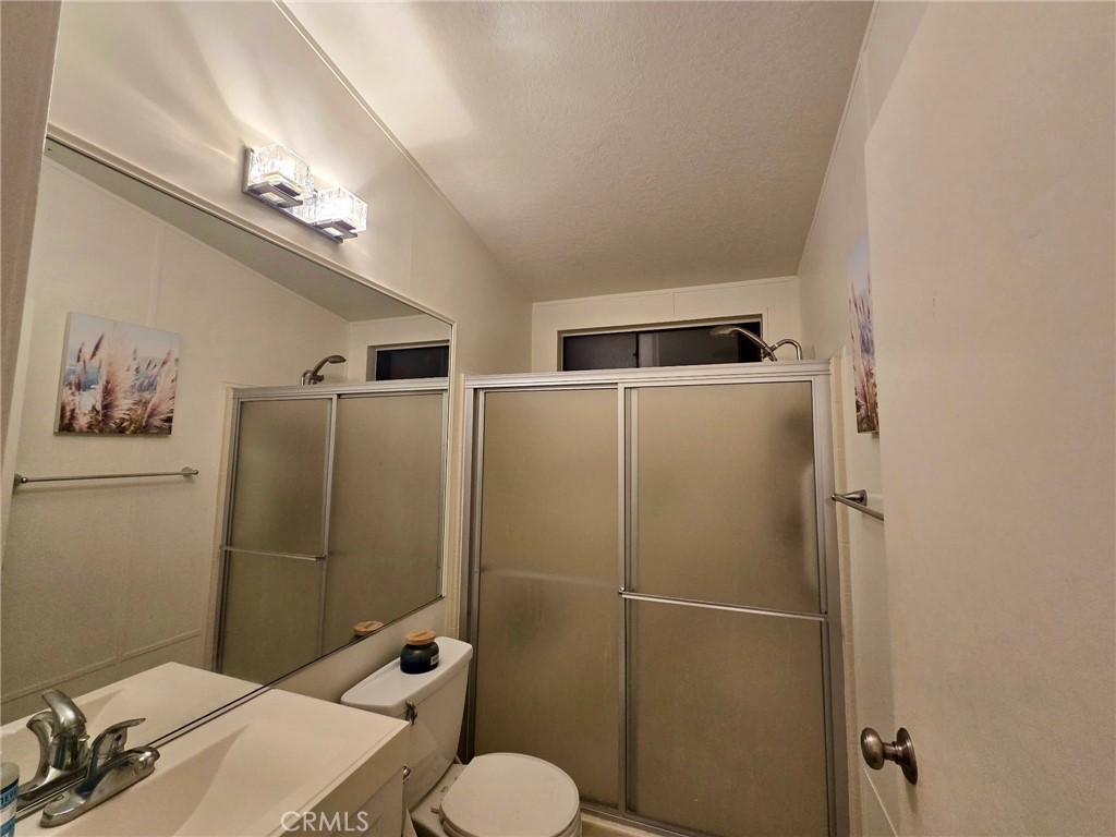 3435 Greenacre Property Photo 20