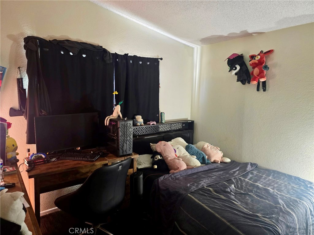 3435 Greenacre Property Photo 28