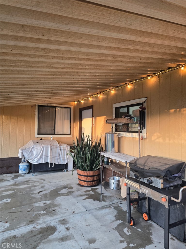 3435 Greenacre Property Photo 29