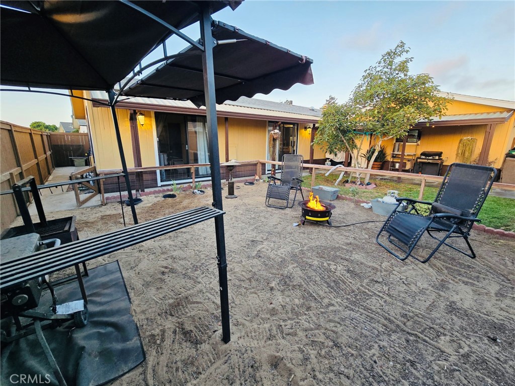 3435 Greenacre Property Photo 32