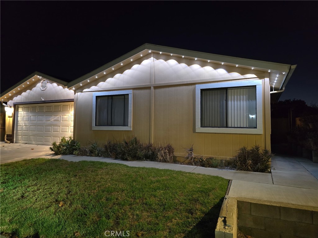 3435 Greenacre Property Photo 36