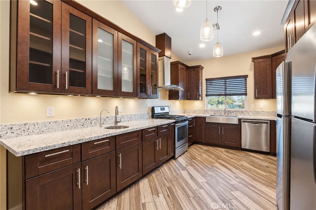 16028 Spruce Property Photo 15