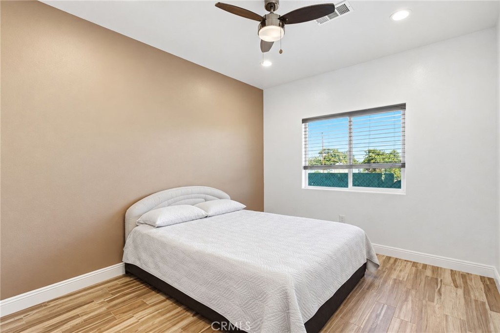 16028 Spruce Property Photo 23