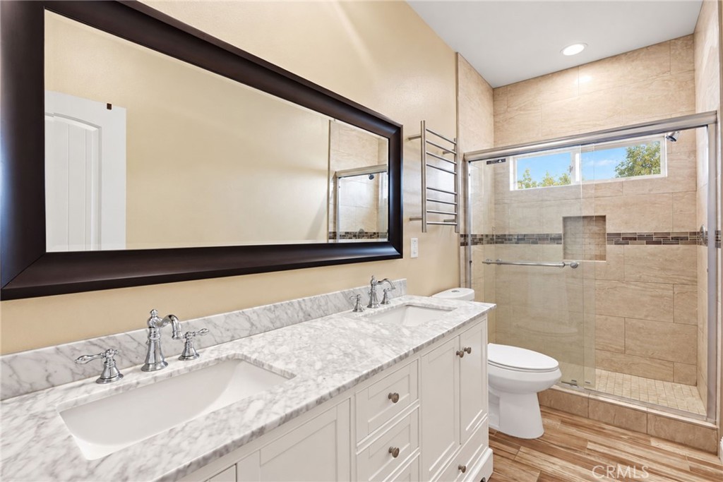 16028 Spruce Property Photo 24
