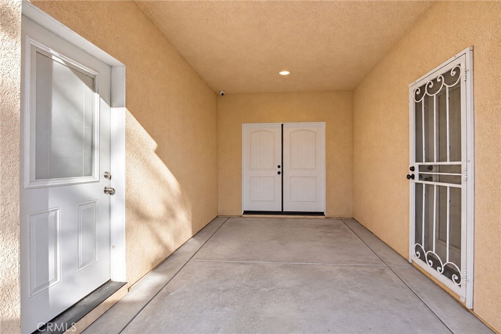 16028 Spruce Property Photo 31