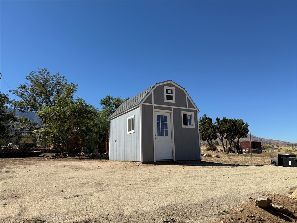 29310 Devils Punch Bowl Property Photo 14