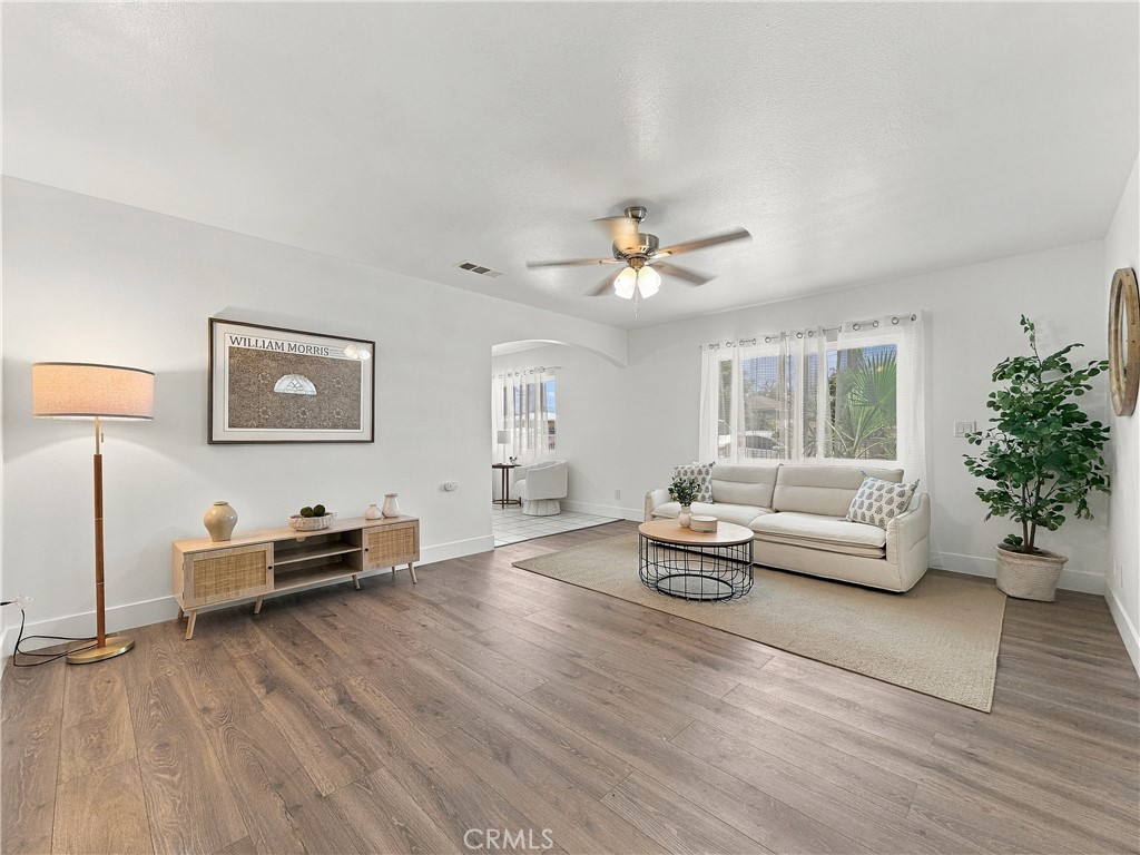640 N Gardena Property Photo