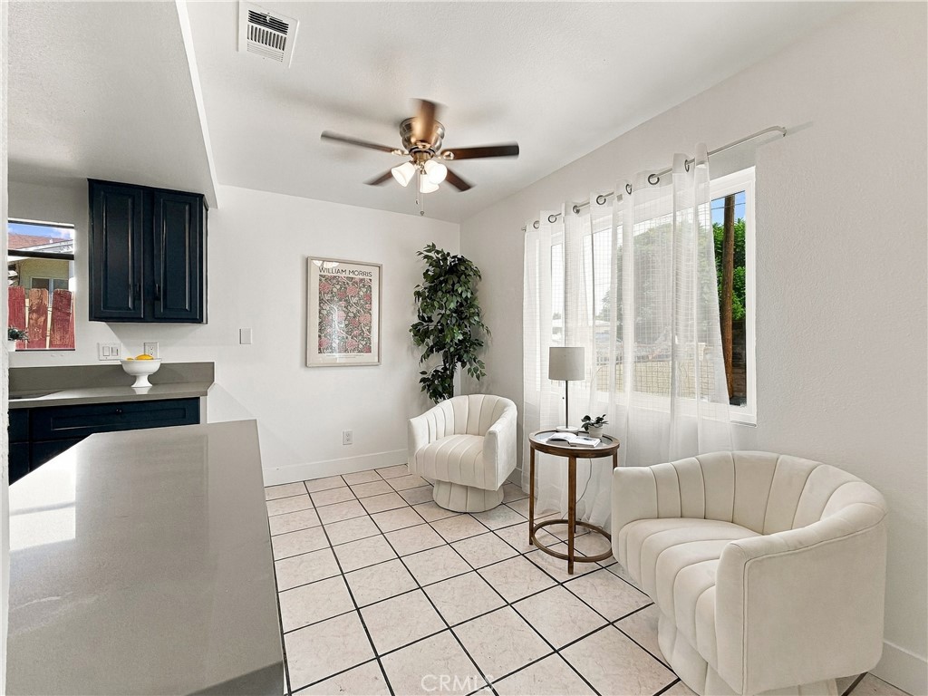 640 N Gardena Property Photo 6