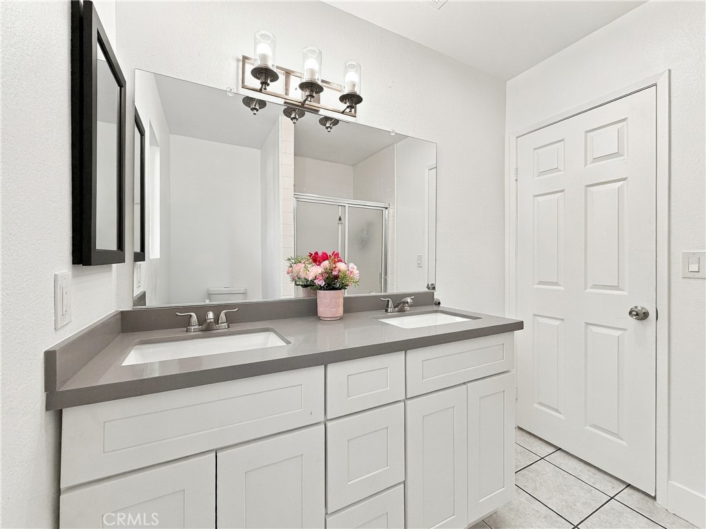 640 N Gardena Property Photo 27