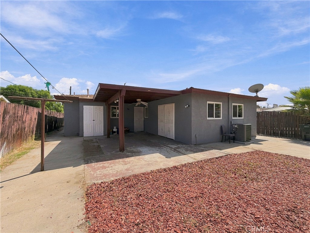 640 N Gardena Property Photo 34