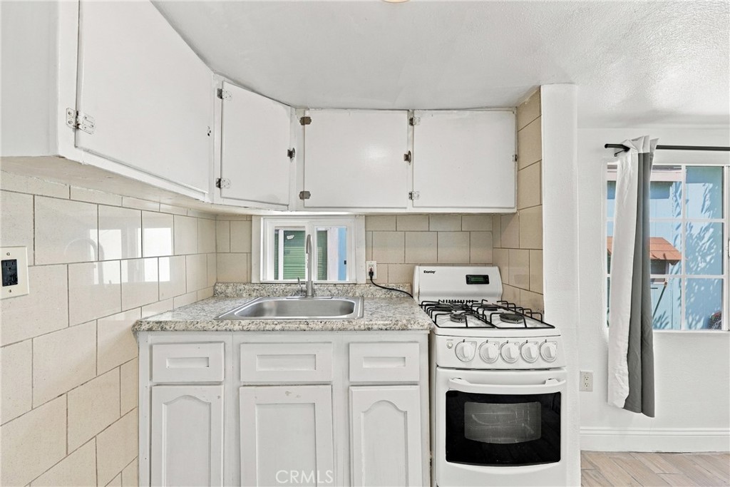12265 Woodruff 42 Property Photo 8