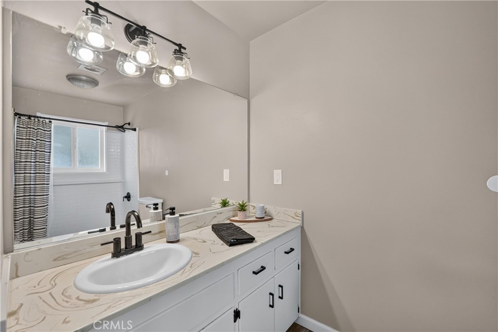 6301 Avenue De Palma Property Photo 36