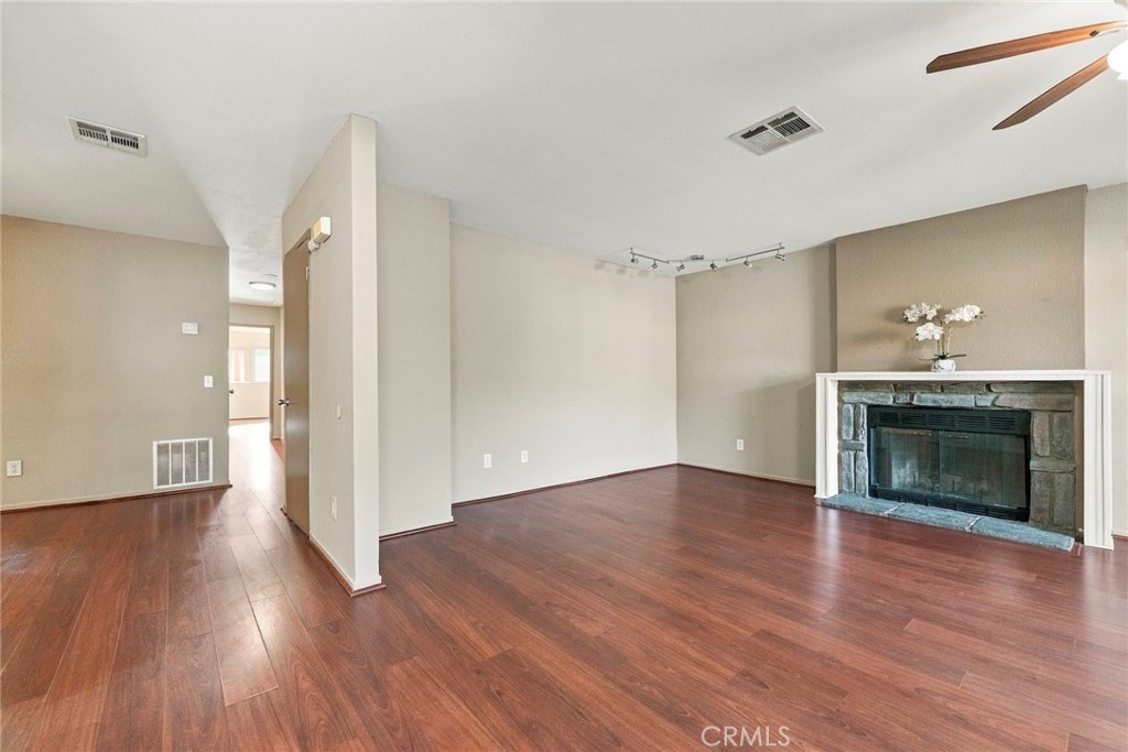 53920 Eisenhower Drive Property Photo 4