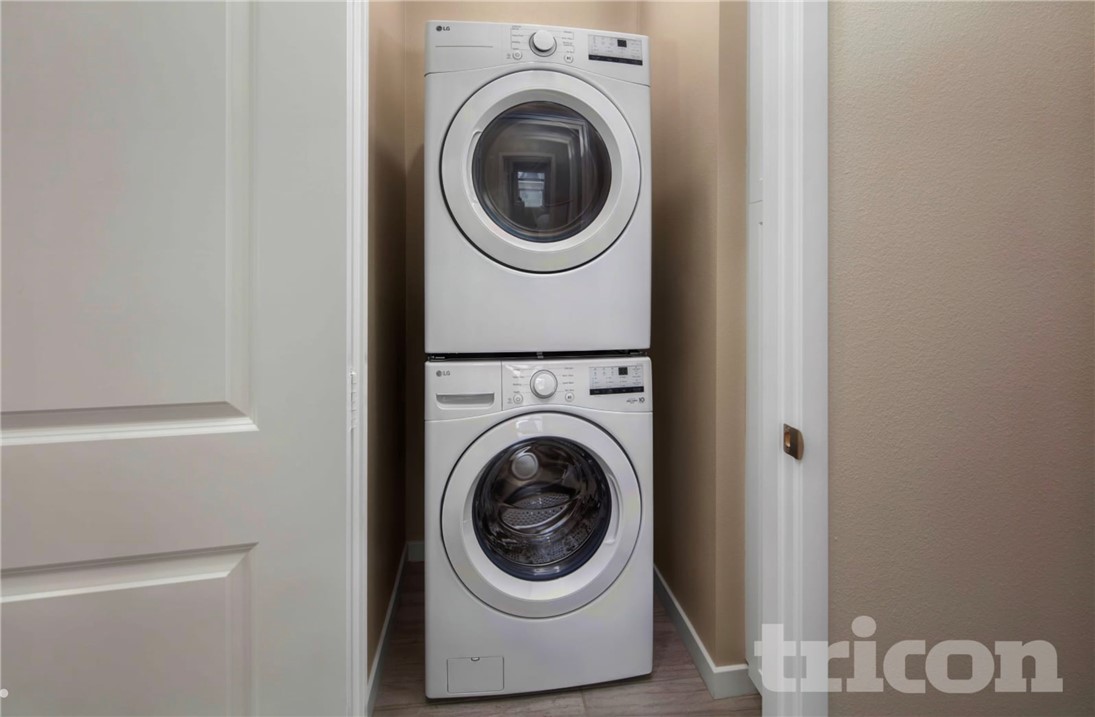 1740 Taylor Avenue 2 Property Photo 9