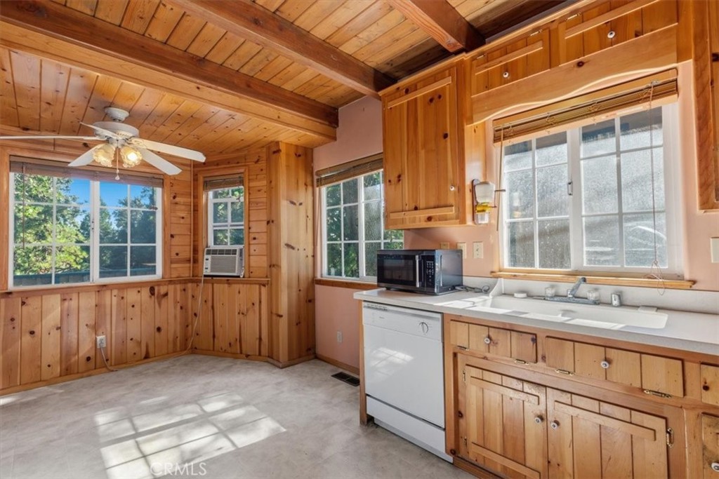 107 Pine Ridge Property Photo 14
