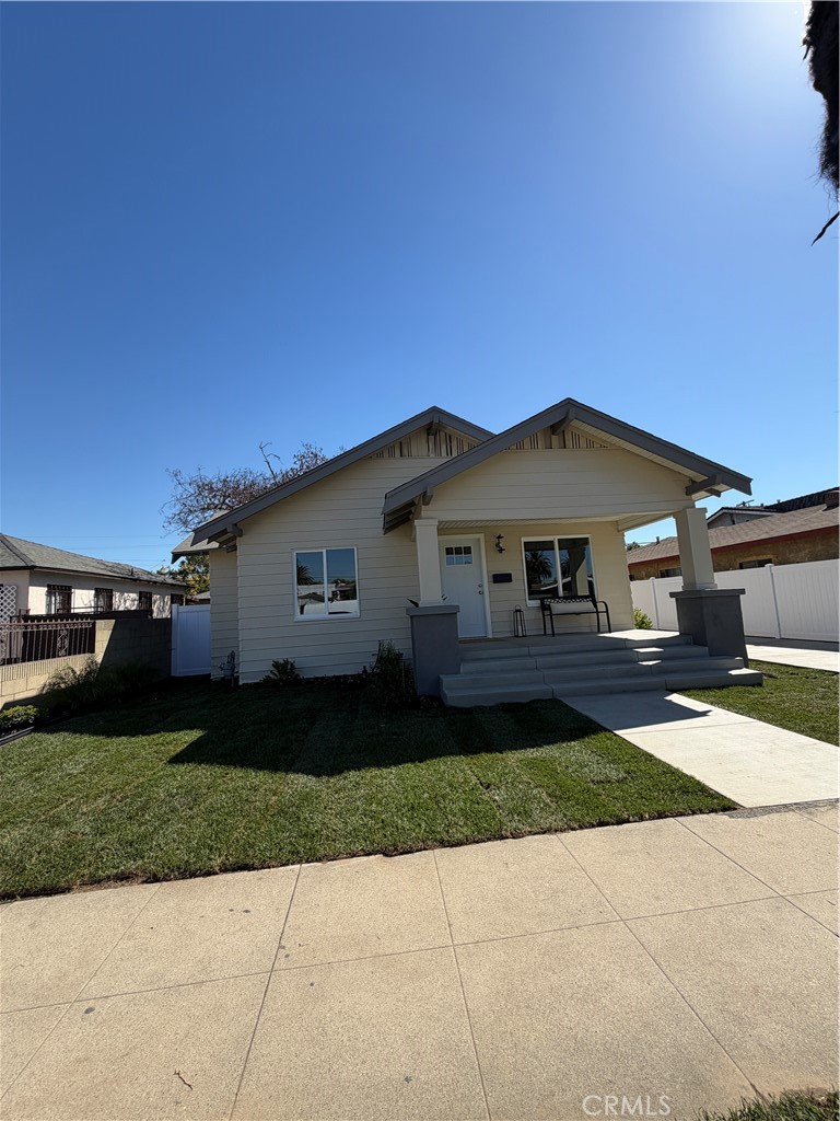 2064 Myrtle Property Photo 9