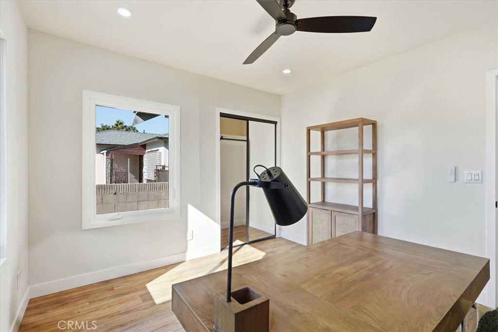 2064 Myrtle Property Photo 24