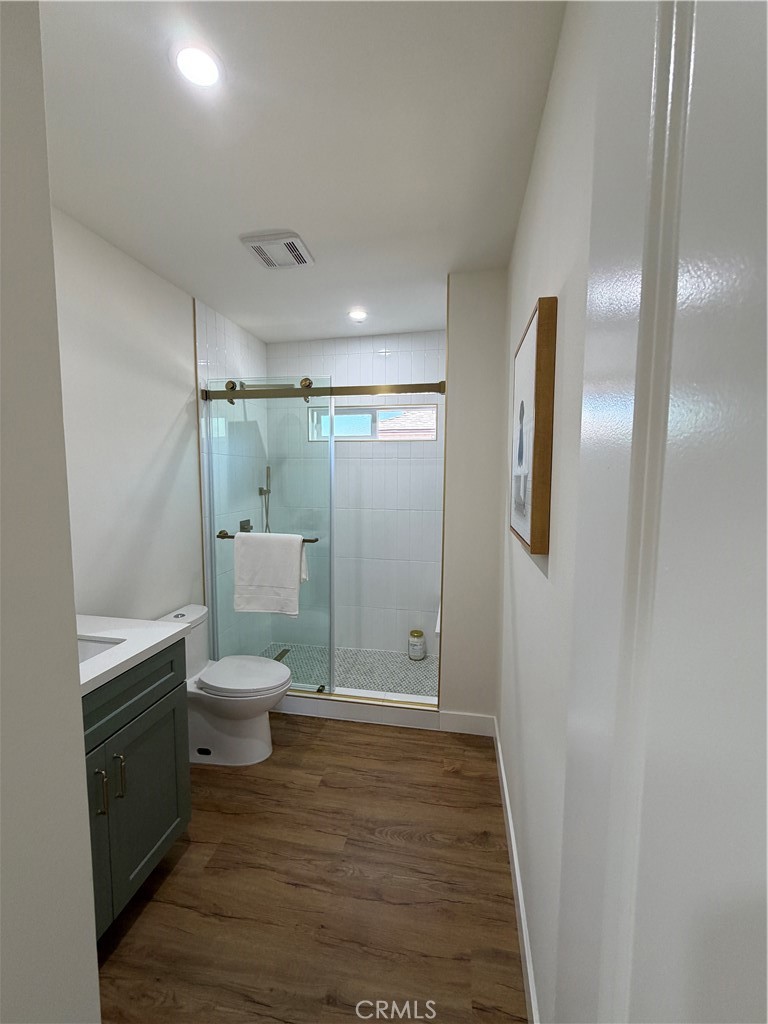 2064 Myrtle Property Photo 30