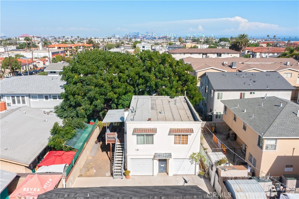 1316 S Grand Property Photo 8