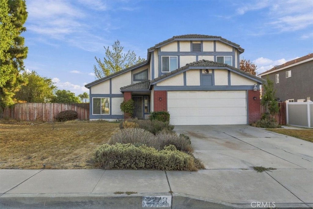 2243 N Maple Property Photo 34