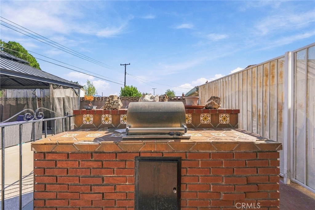 9081 Tangelo Avenue Property Photo 34