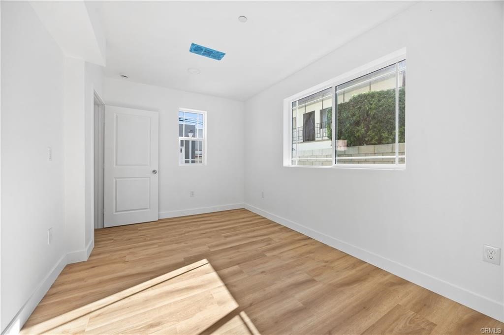 10940 S. Osage Avenue Property Photo 13