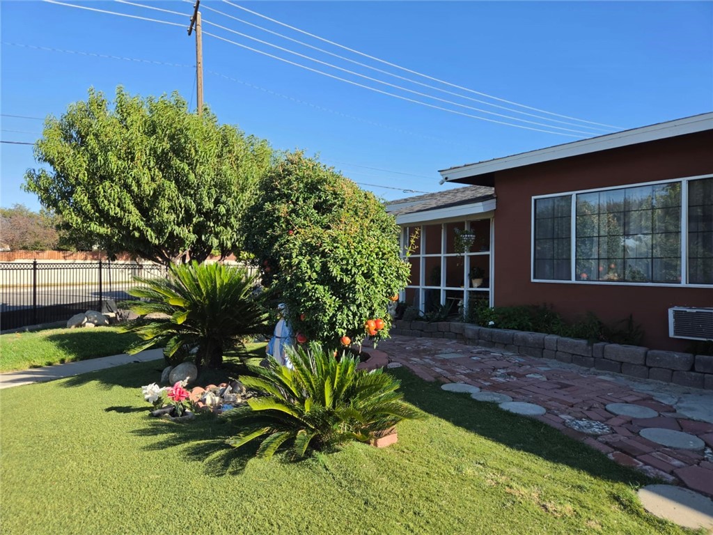 444 E Avenue R9 Property Photo 31