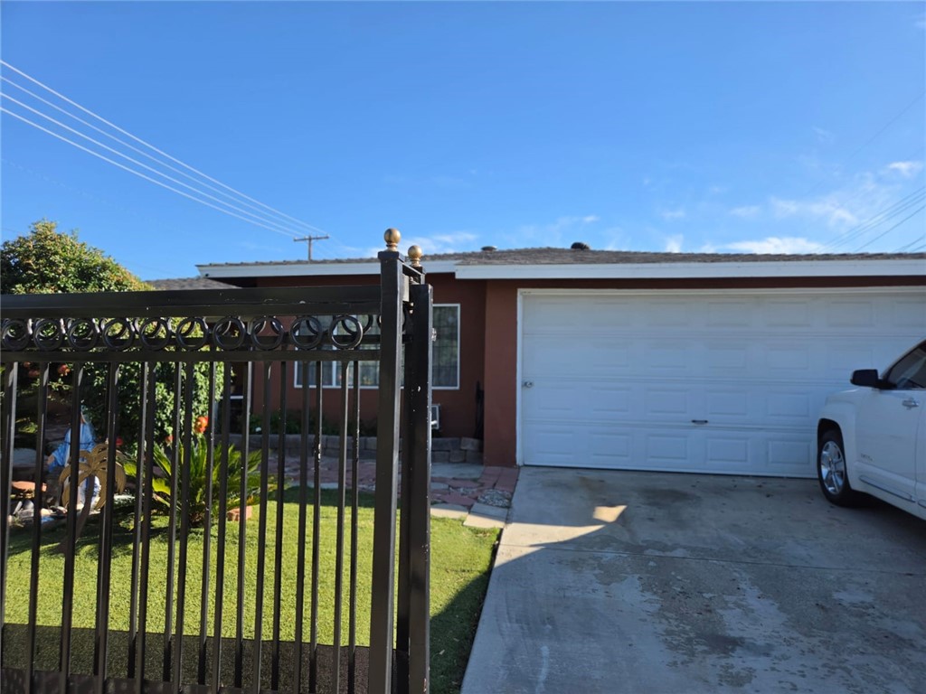 444 E Avenue R9 Property Photo 33
