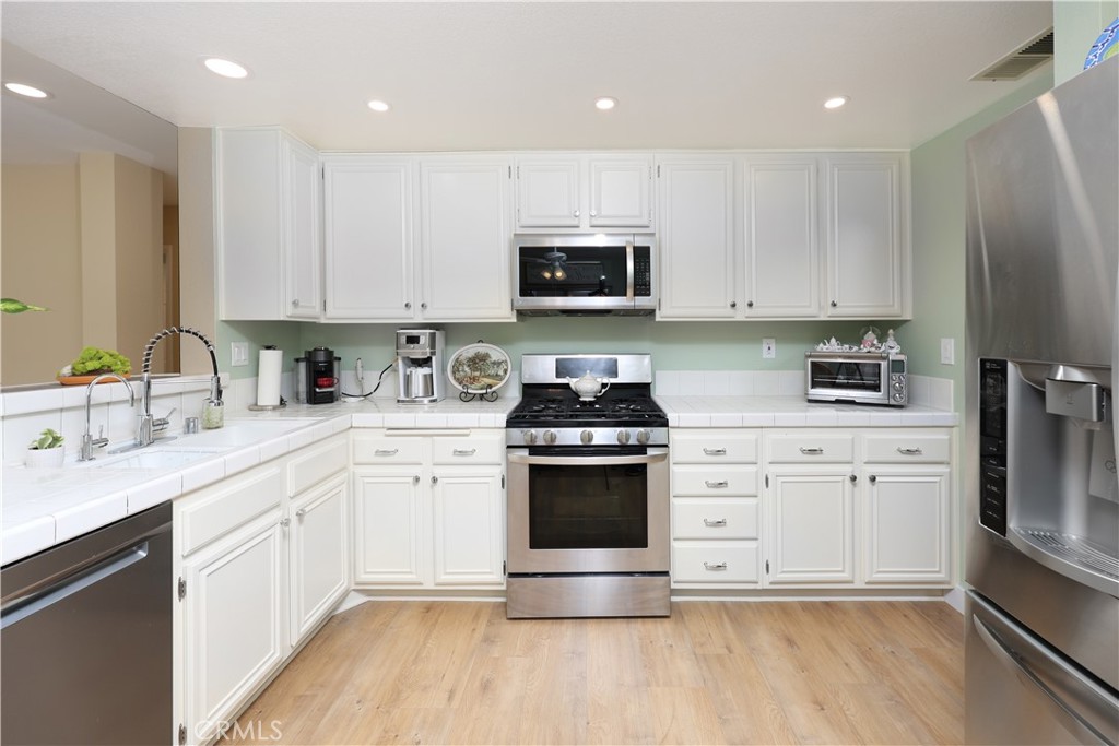 10880 Colusa Property Photo 14