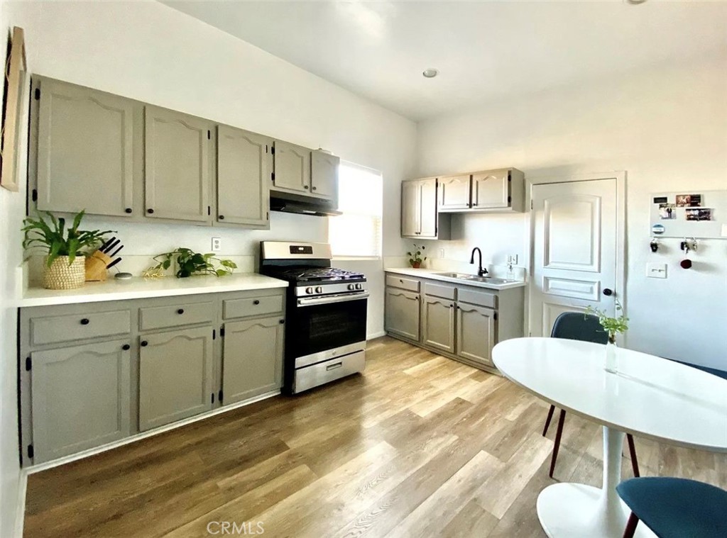 1441 Pleasant Property Photo 1