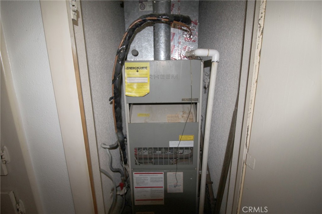 940 S Taylor Property Photo 11