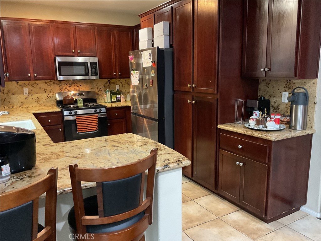 12947 Cobblestone Lane Property Photo 9