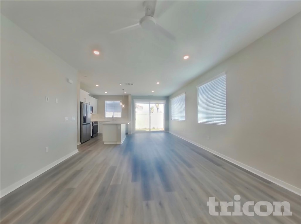 605 Citron Street 1 Property Photo 2