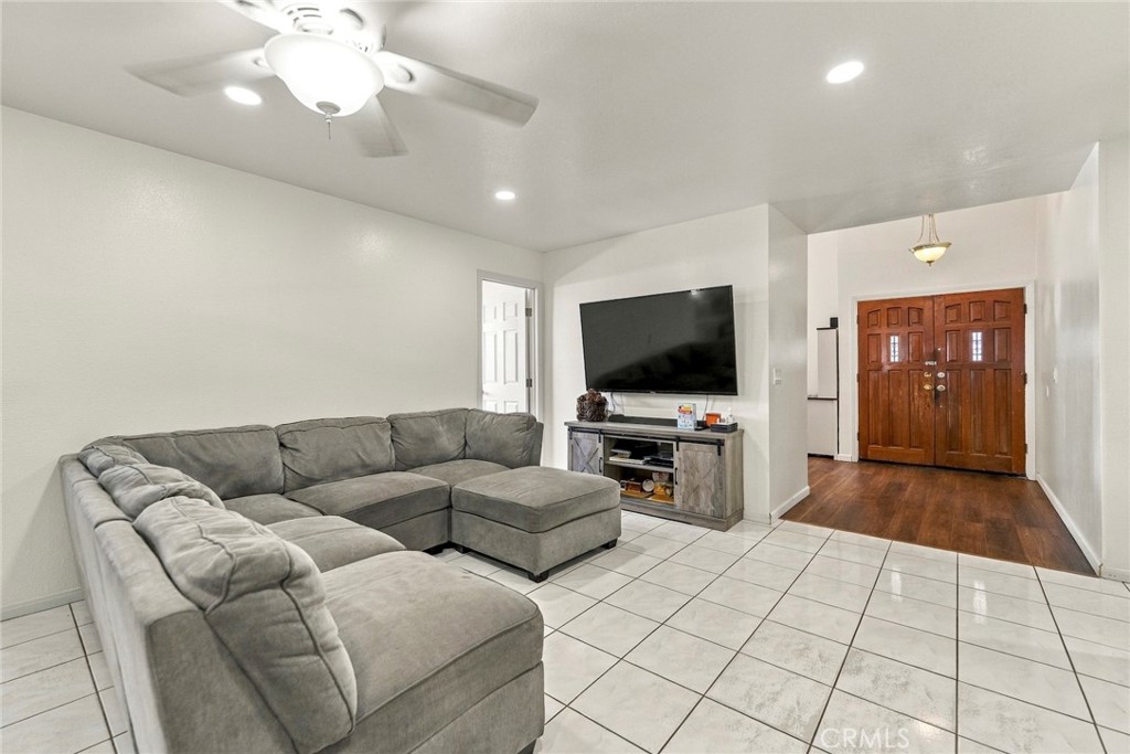 12418 Spring Valley Property Photo 17