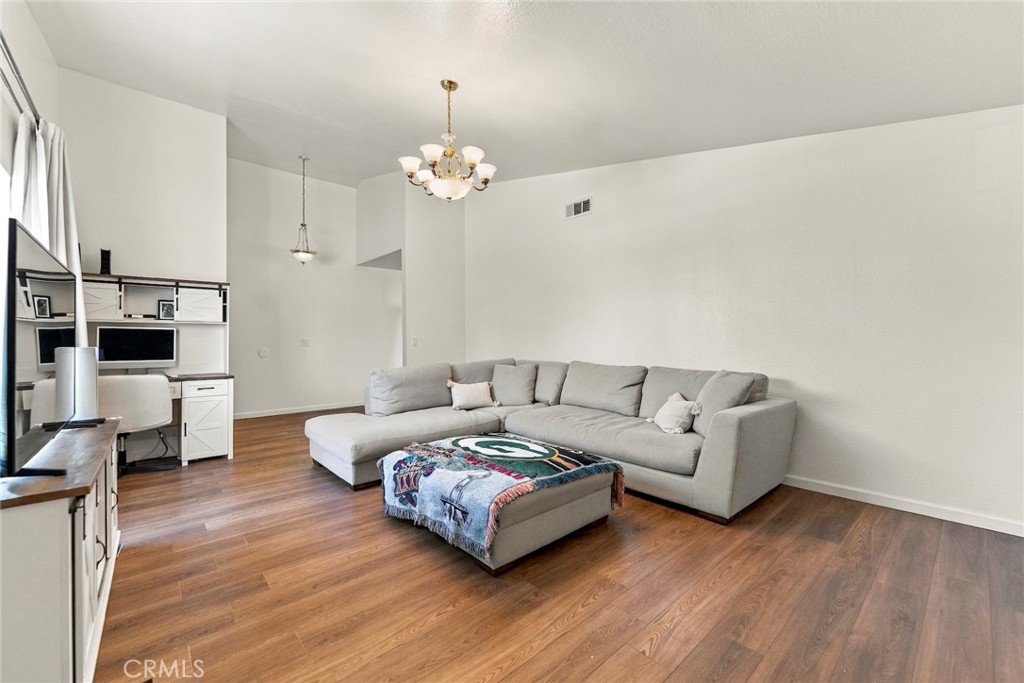 12418 Spring Valley Property Photo 18