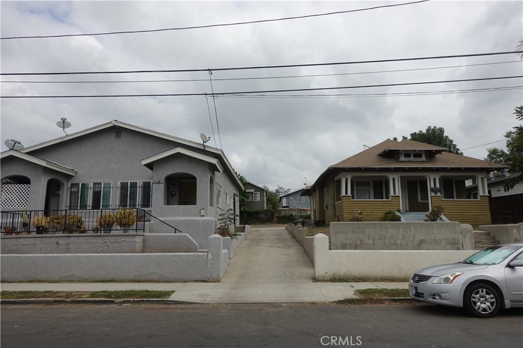 2221 Elsinore Property Photo 11