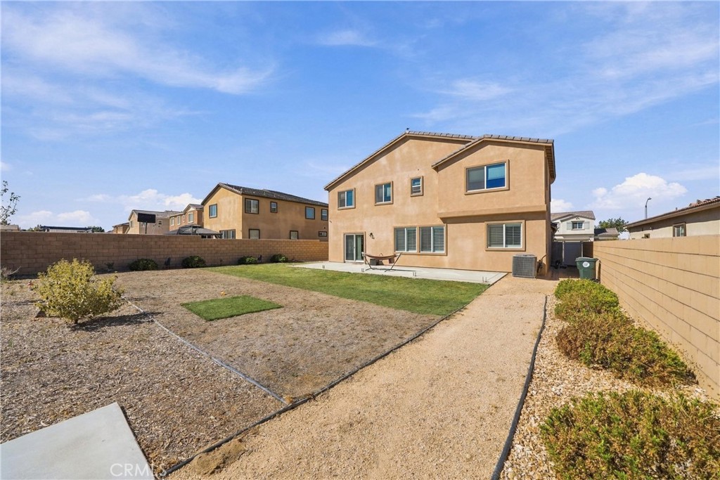 13003 Woodhill Property Photo 34