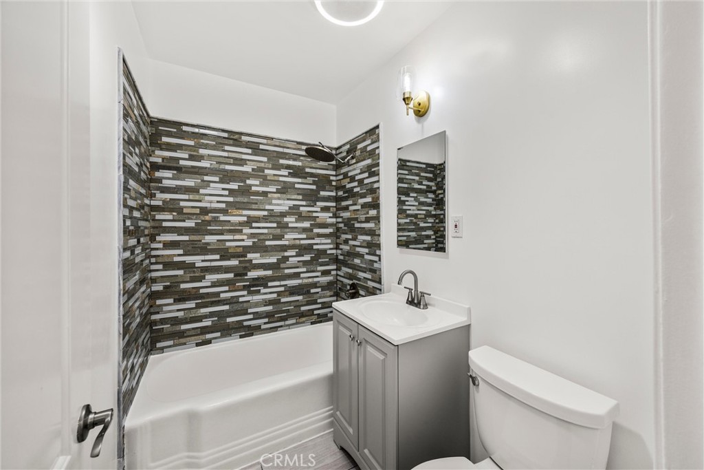 13287 Helmer Drive Property Photo 19