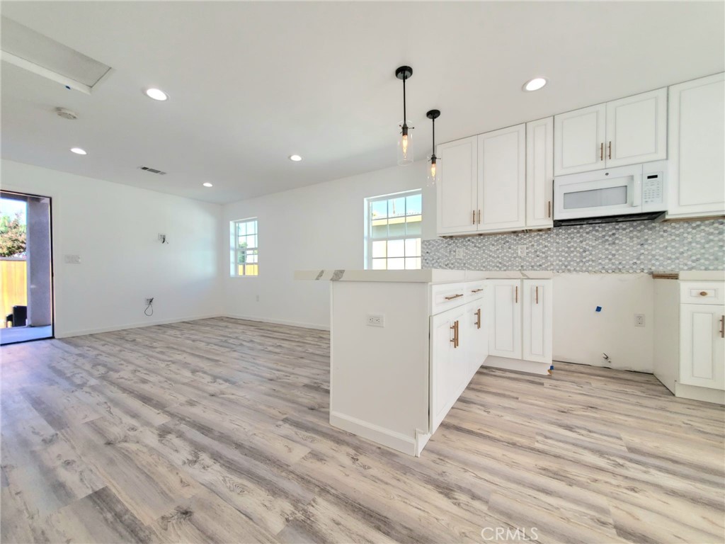 13287 Helmer Drive Property Photo 33