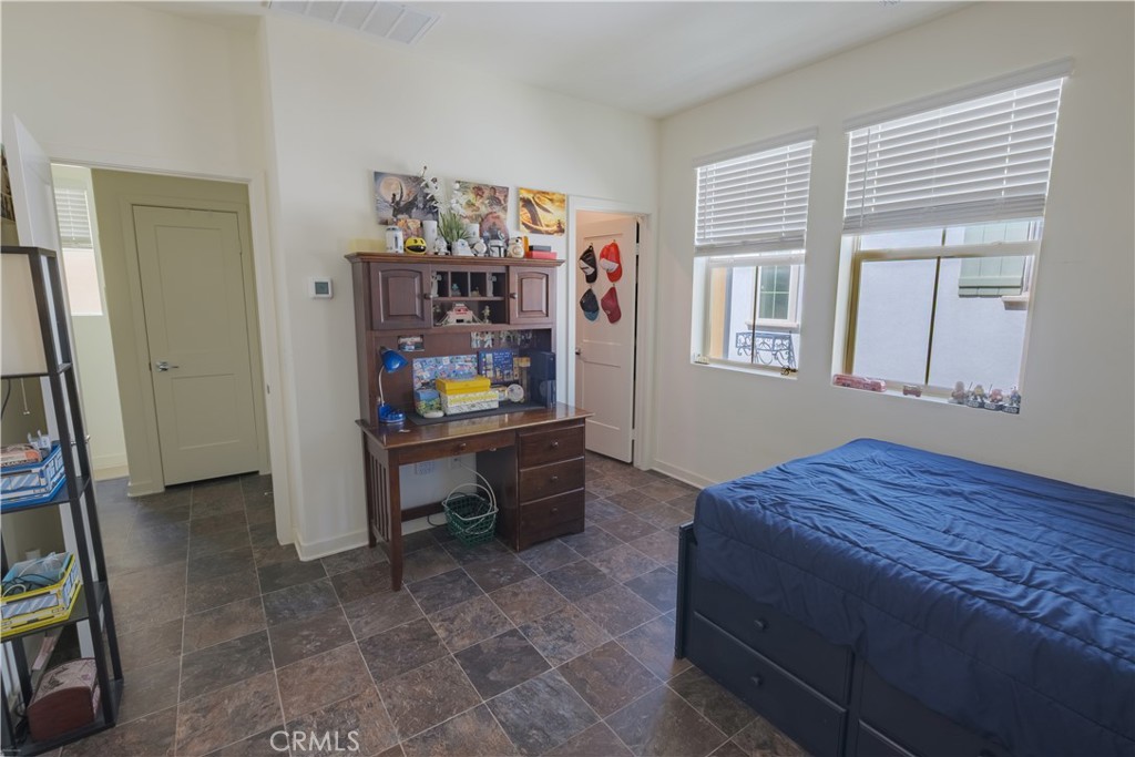 2243 Strawberry Court Property Photo 16