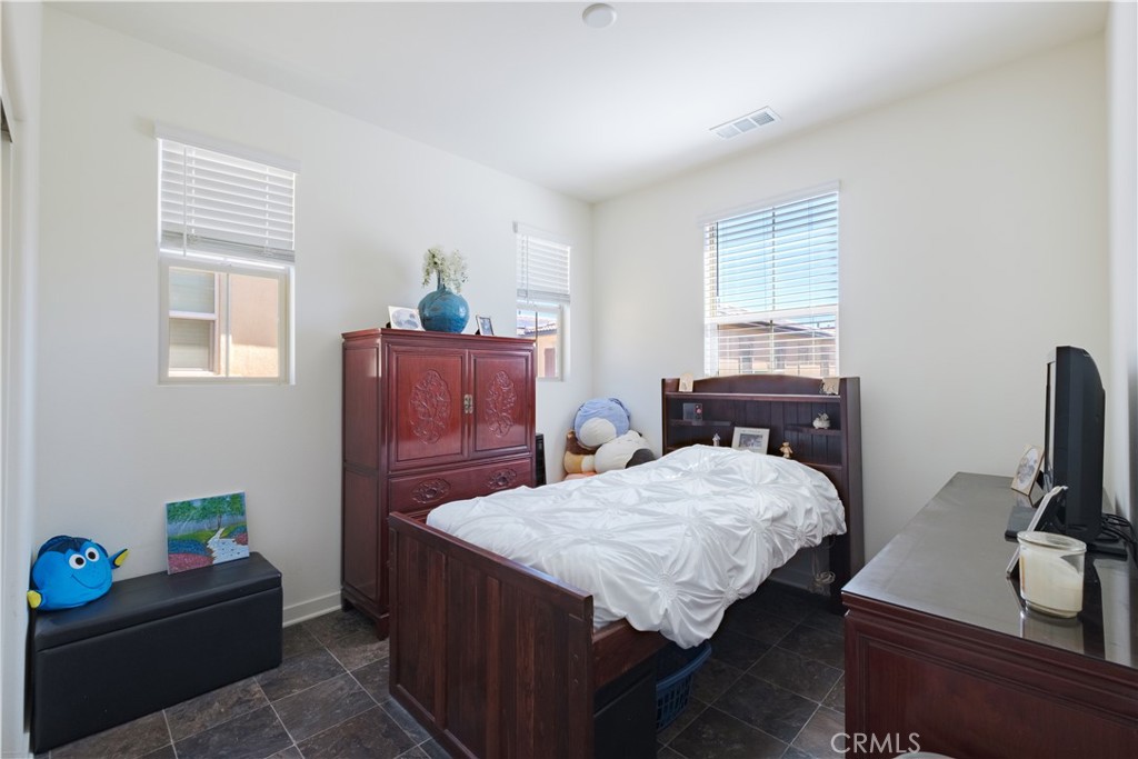 2243 Strawberry Court Property Photo 21