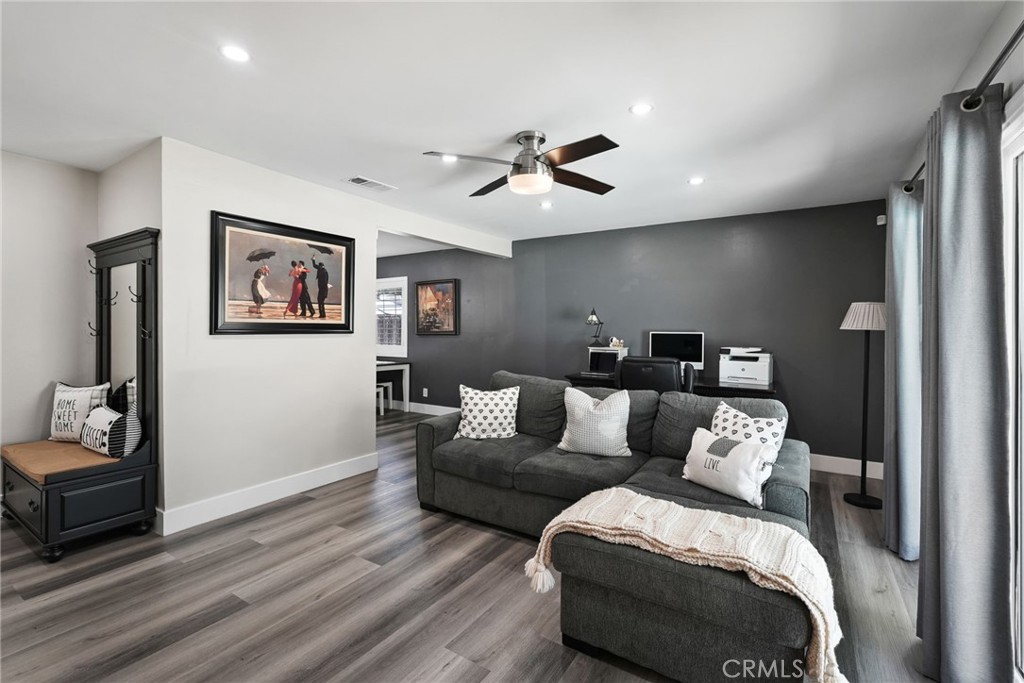 762 Talbert Property Photo 11
